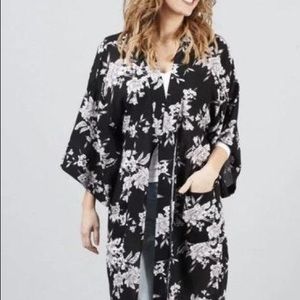 Spiritual Gangster Black and White Dolman Sleeve Kimono